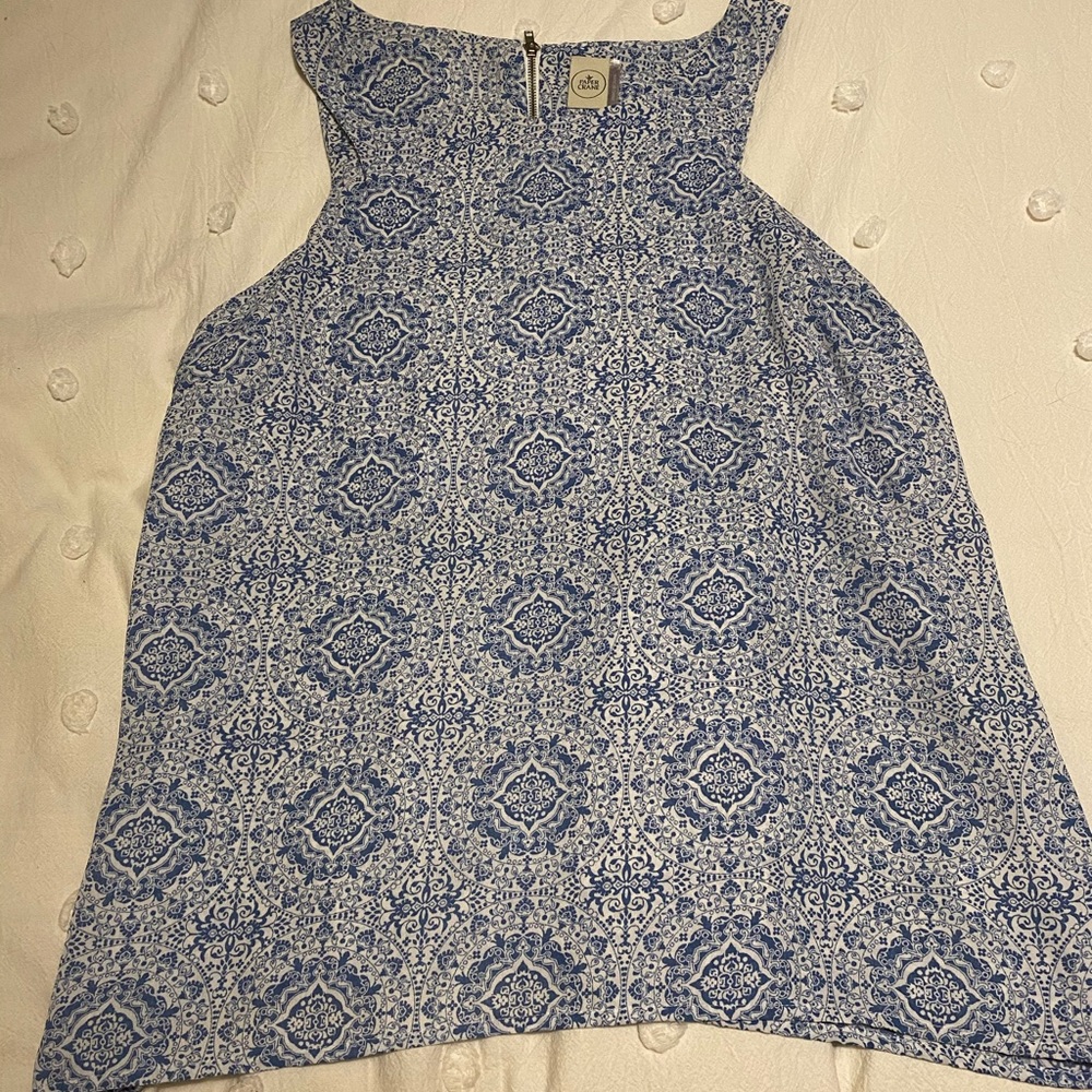cute tank top!